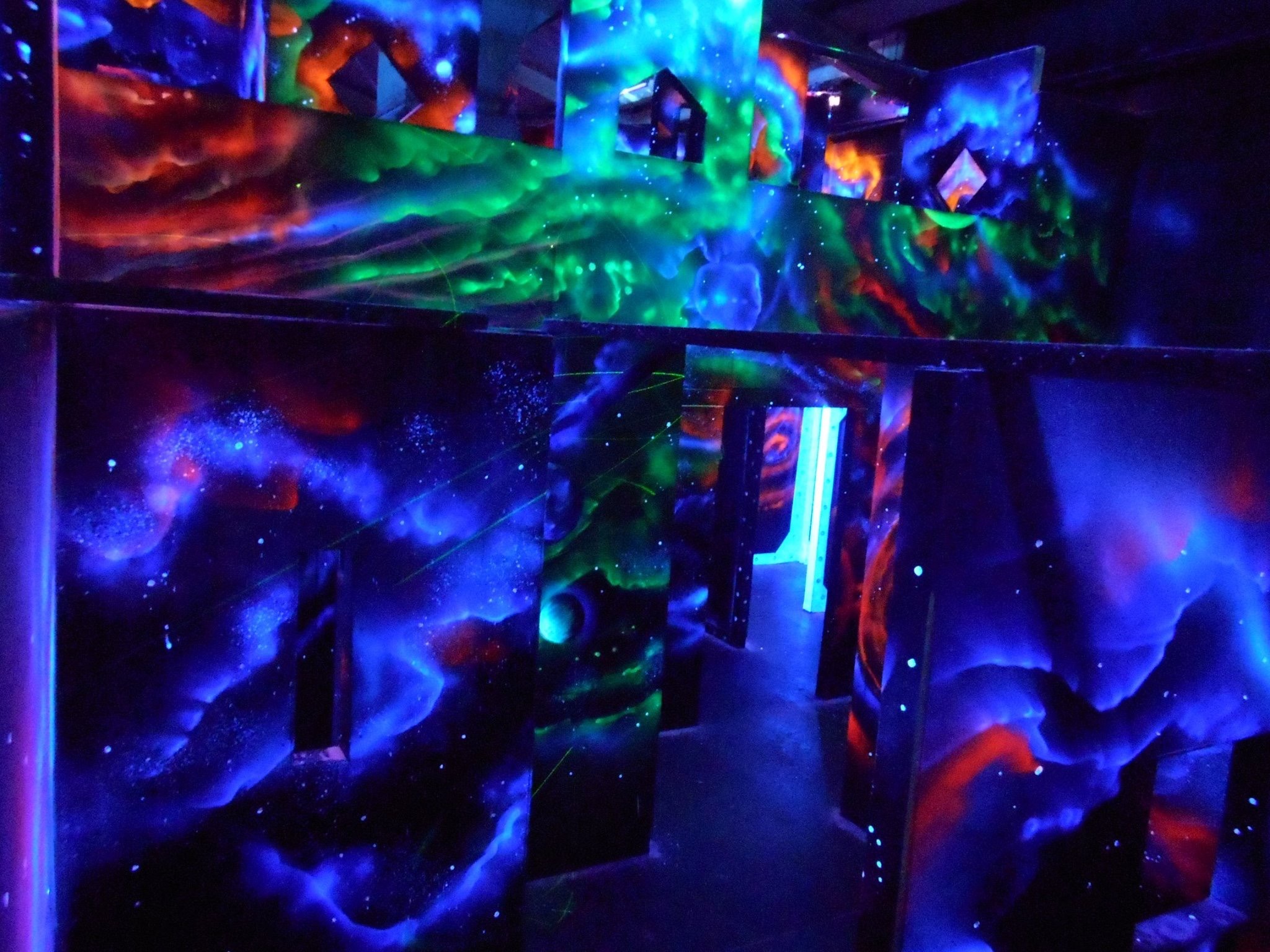 This is an image which is also a link to   Laser Zone