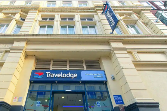 This is an image which is also a link to  Travel Lodge